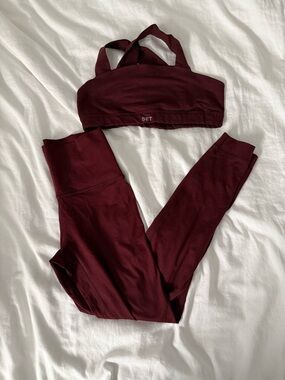 SET Active Maroon Set - Size small
